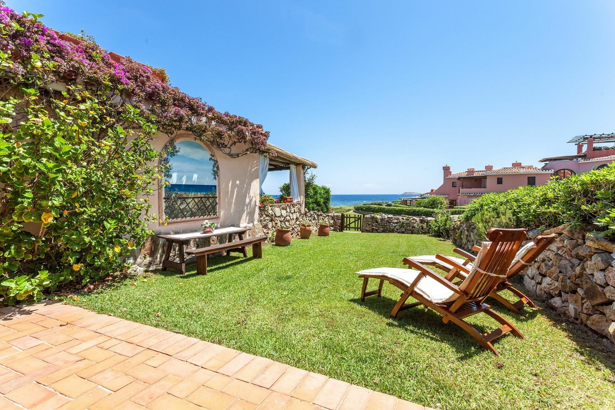 Villa Dolce Sposa Порто Черво Екстериор снимка